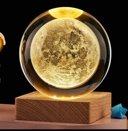 3D Crystal Ball Lamp – Golden Glow & USB Rechargeable